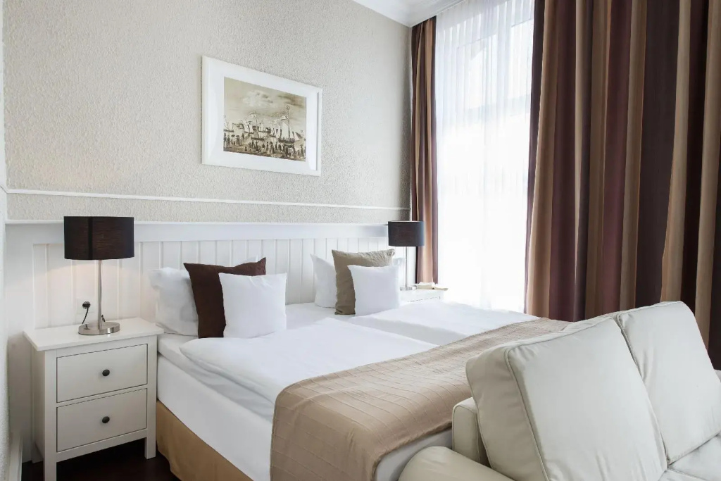 Hotel photo 8