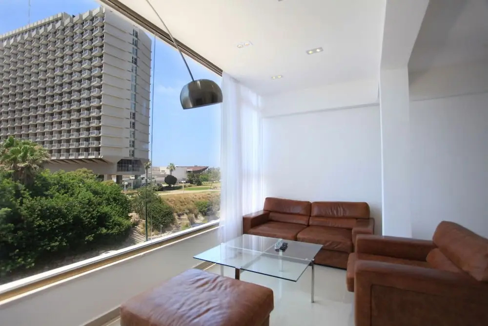 TLVSublet Hayarkon