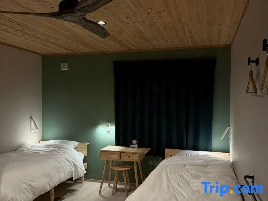 Standard Quadruple room with mountain view