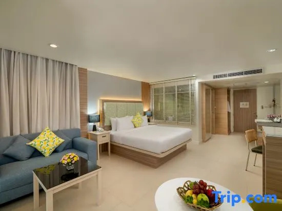 Номер Premier рядом с пляжем в The Briza Beach Resort Khaolak