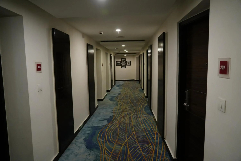 Four Points by Sheraton Vadodara - фото 15