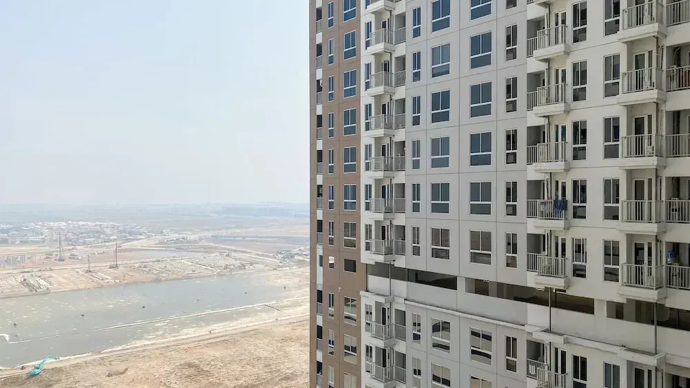 Good Cozy Living Studio Apartment At Tokyo Riverside Pik 2