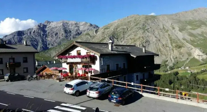 Hotel photo 3