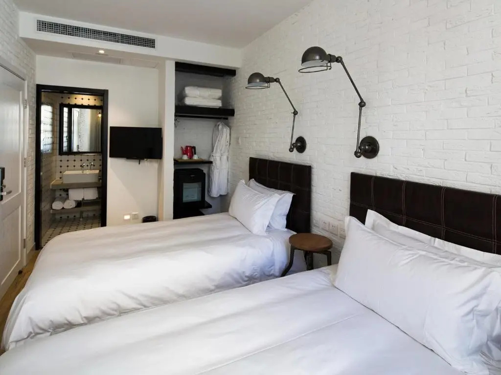 Standard Double room (twin beds)