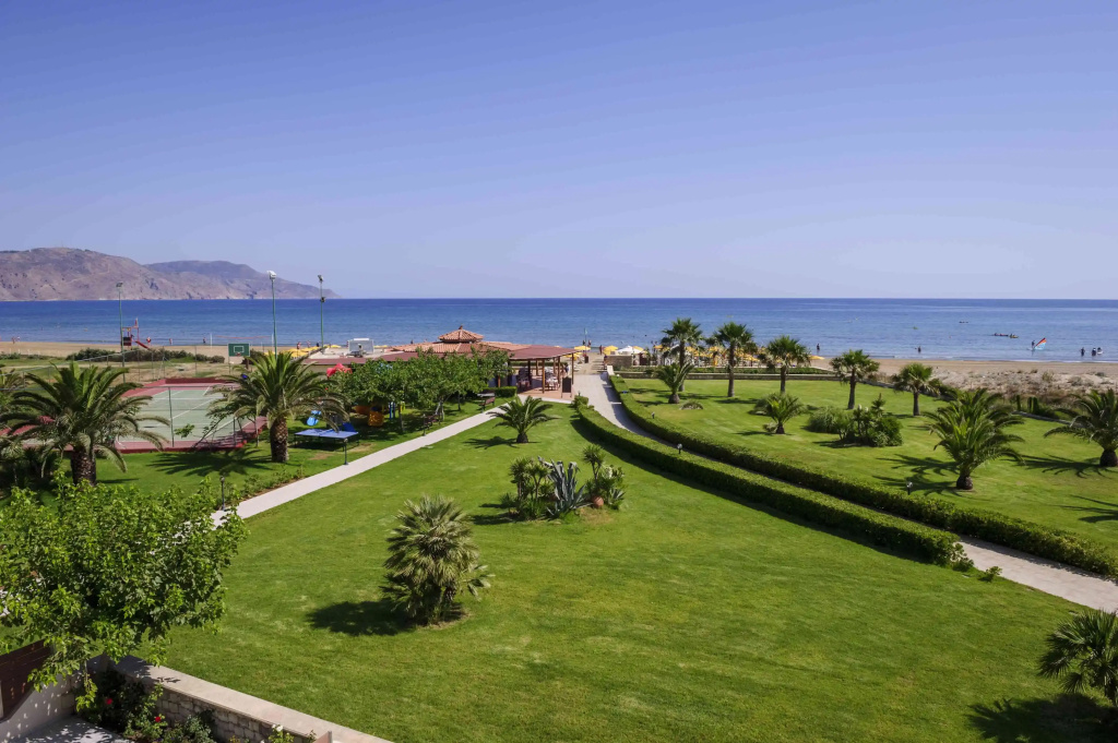 Beach & Waterfront