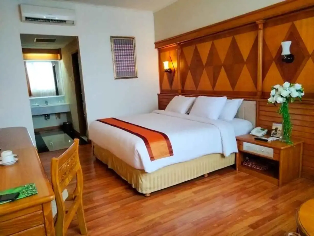 Mutiara Merdeka Hotel - Chambres