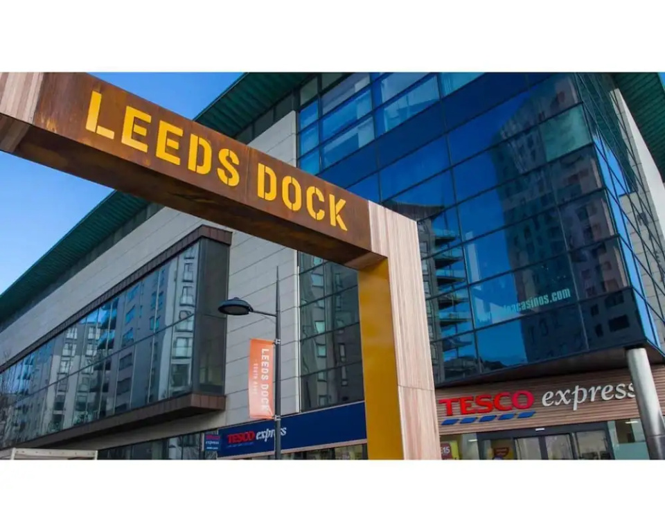 Modern Leeds City Apartment