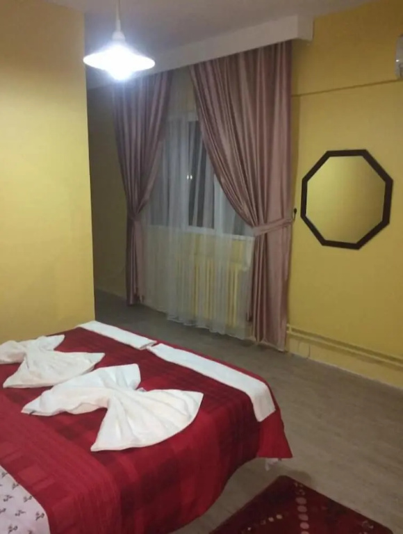 Altinova Otel Pansiyon