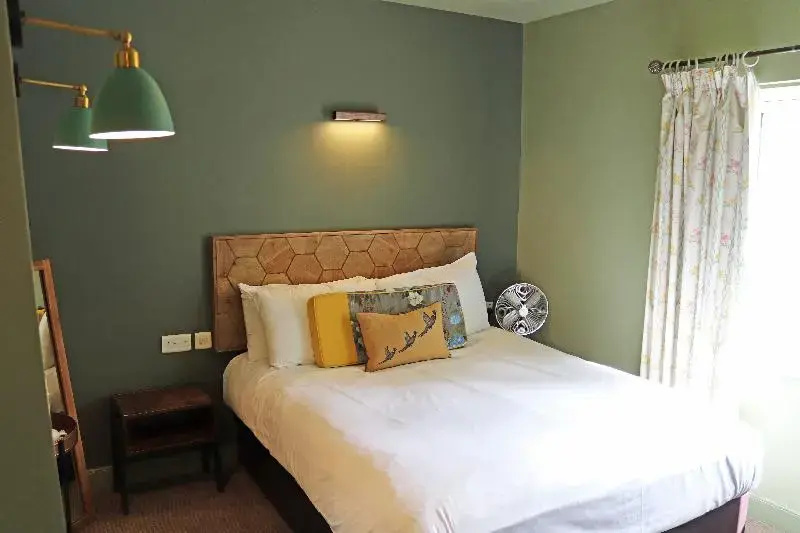 Shillingford Bridge Hotel - Chambres