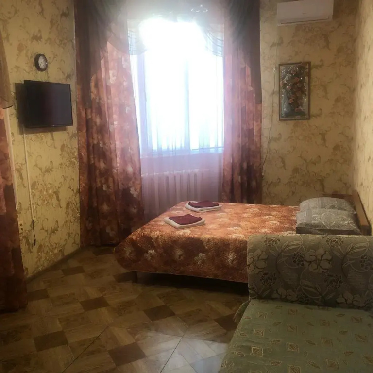 Standard Double room with balcony (full double bed)