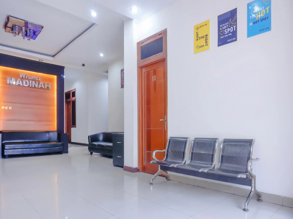 SPOT ON 3072 Wisma Madinah Syariah