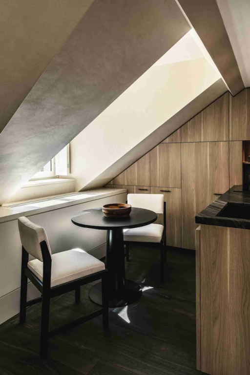 Mondovi Luxury Suites 31