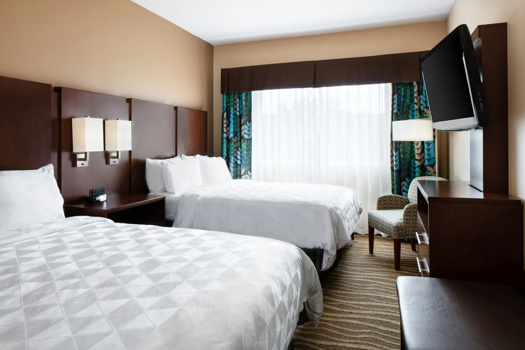 Holiday Inn & Suites Overland Park West by IHG - Général