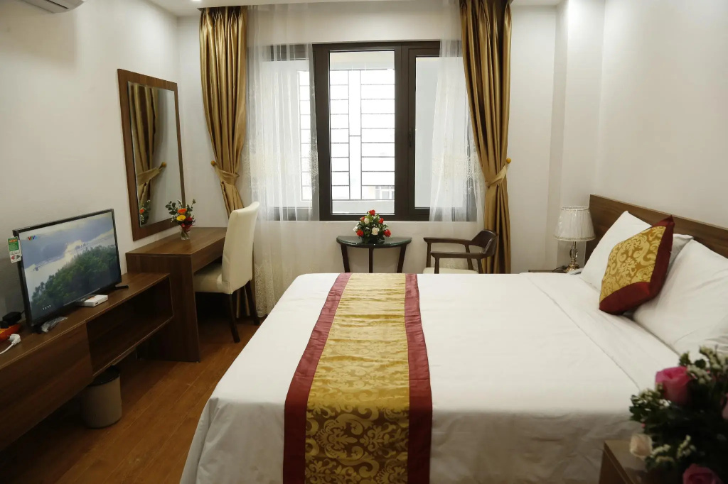 Standard Double room (full double bed)
