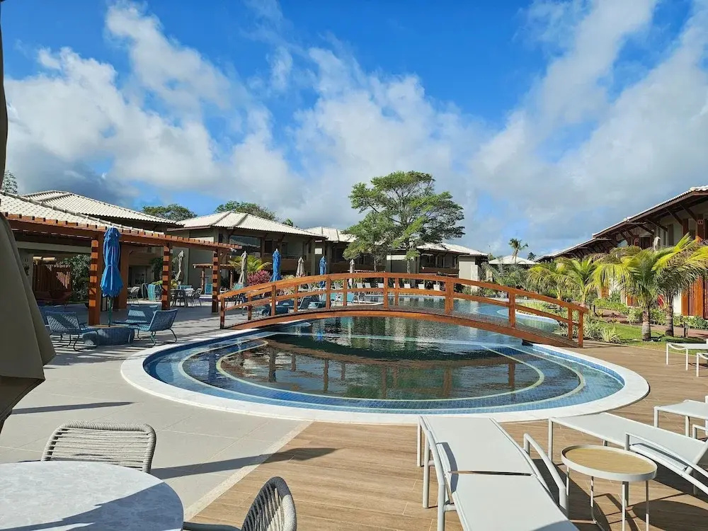 Condo With Pool 450m From the Beach in Itacimirim - Vbrs