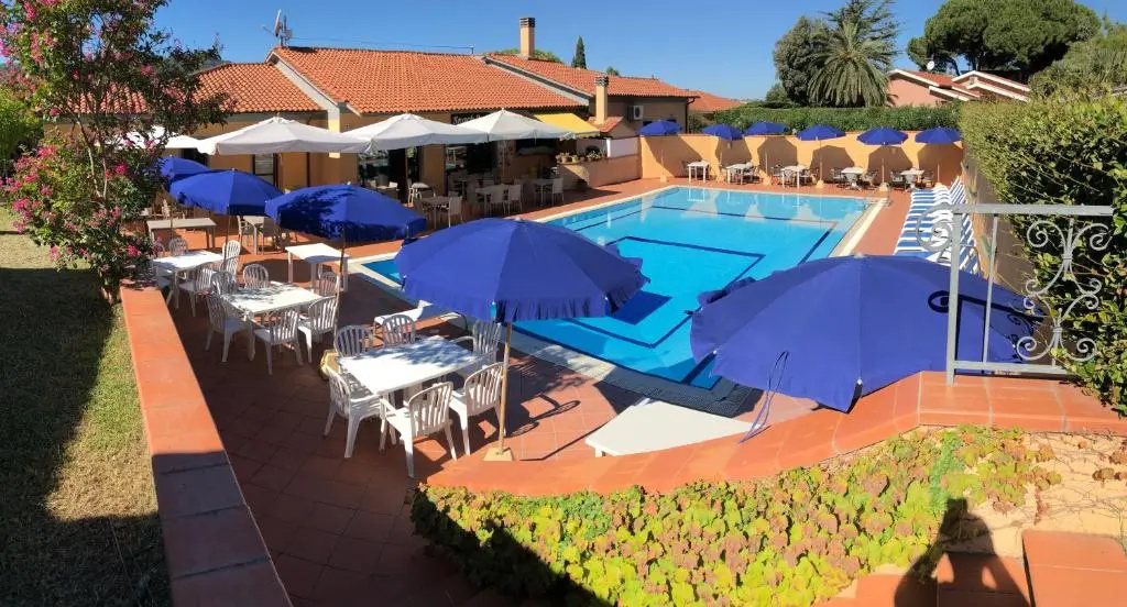 Hotel photo 2
