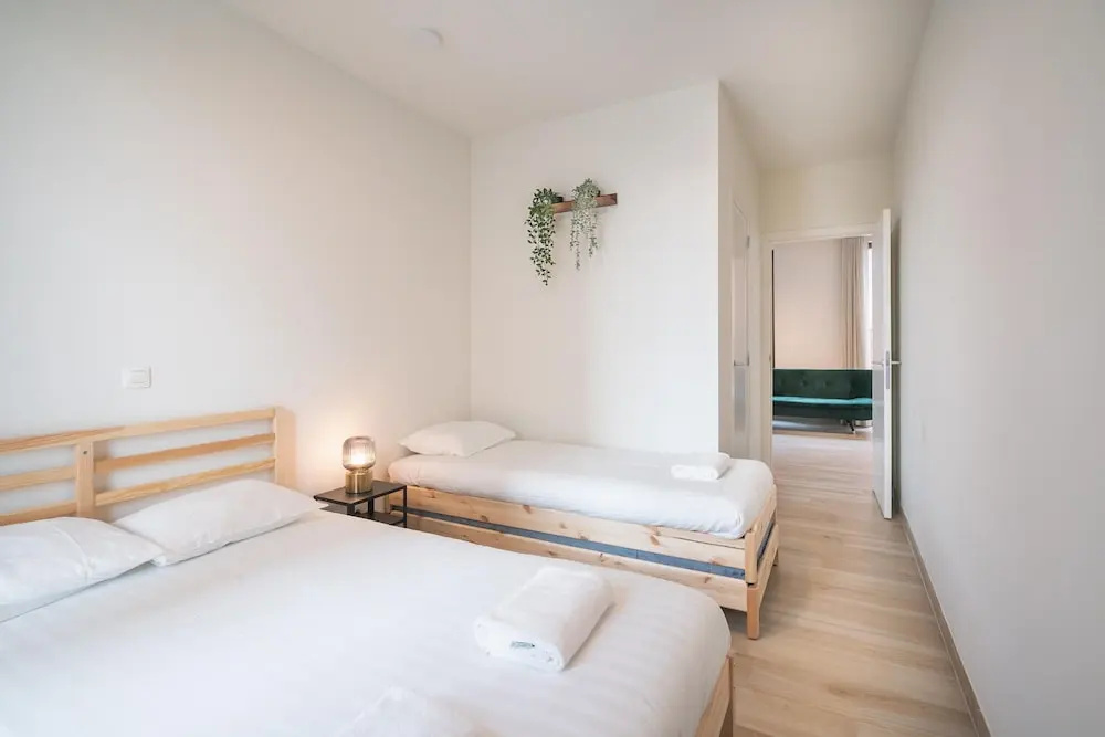 Opera Square Family Apartment for 10 Guests
