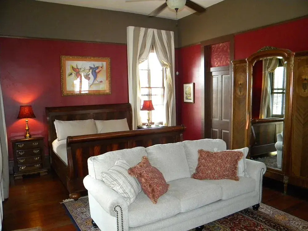 Macarty House by null