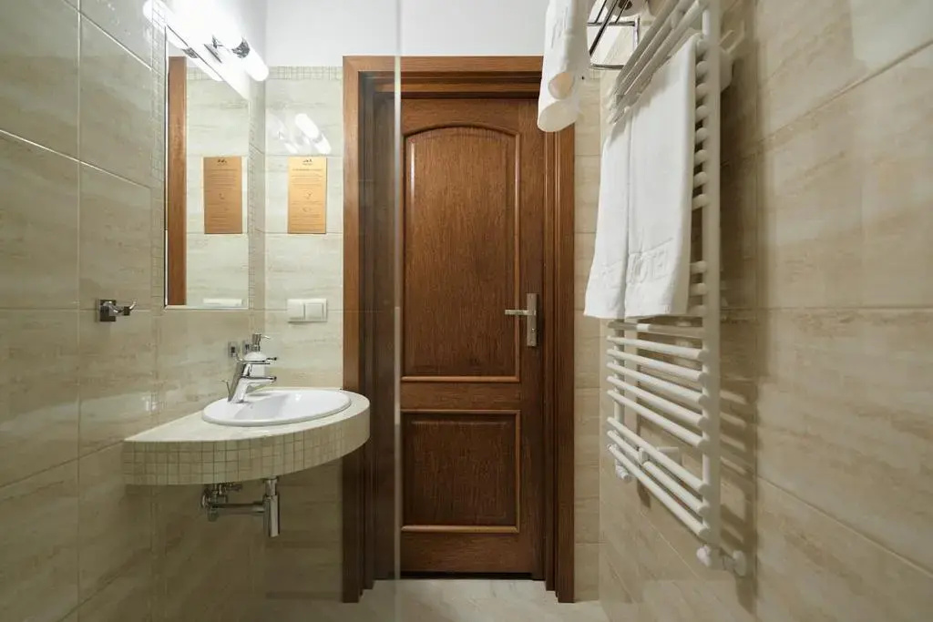 Hotel Poledno - Chambres