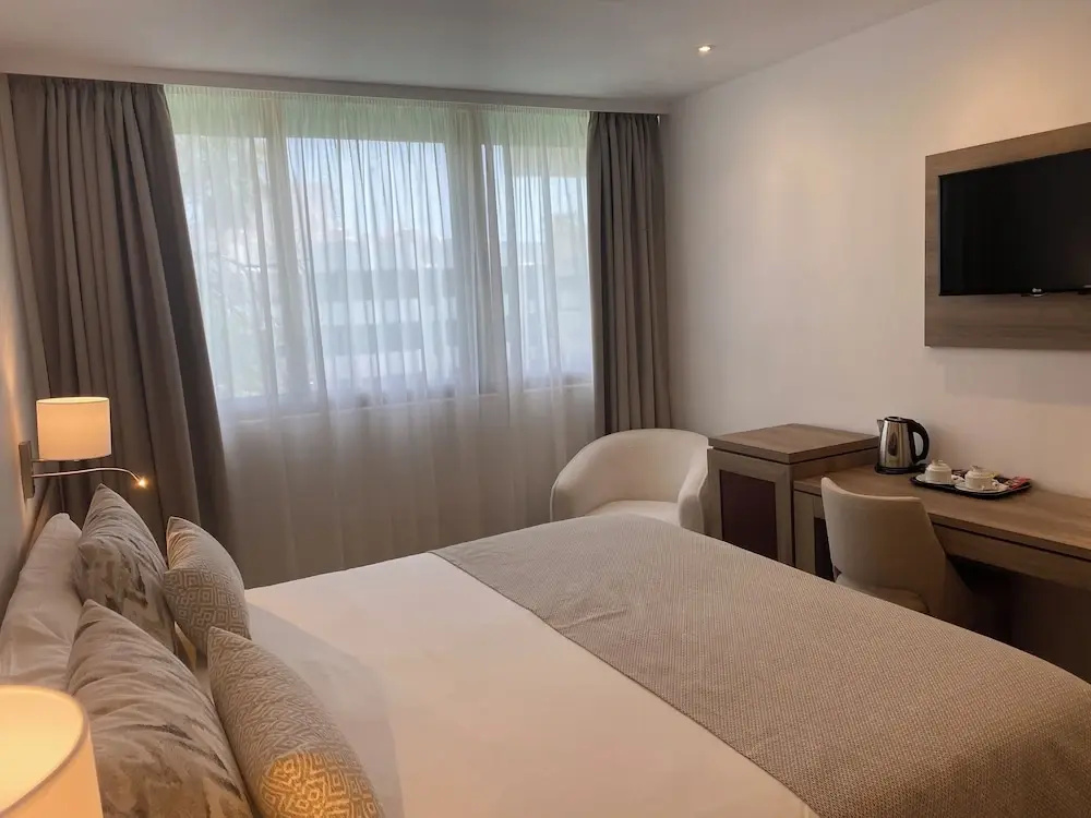 Hotel Colón Rambla - Chambres