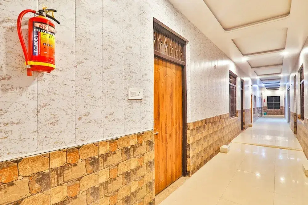 Hotel photo 12