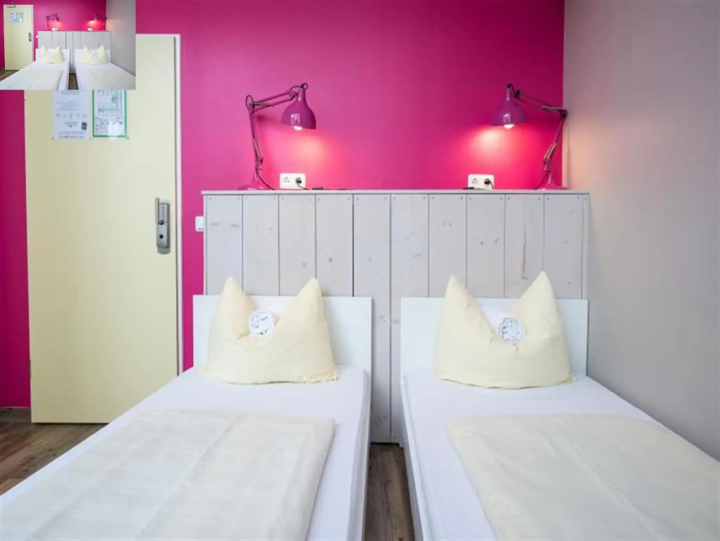 Double room (twin beds)