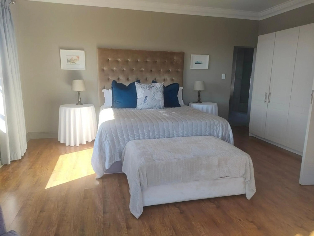 Alabaster Box B&B - фото 3