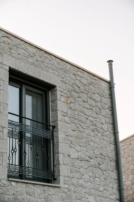 Irissa Suites