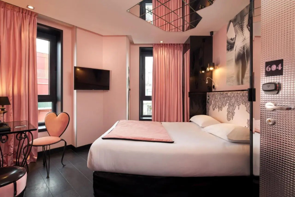 Hotel photo 12