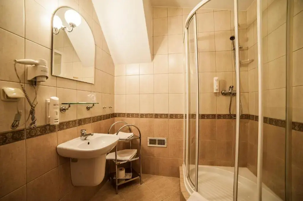 Hotel Restauracja Piwnica Rycerska - Chambres