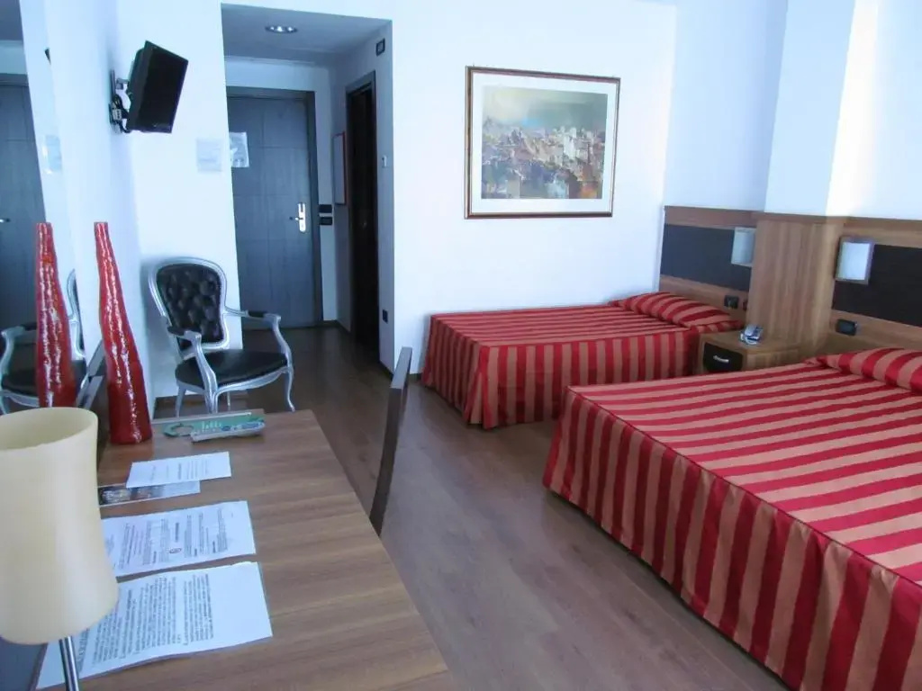 Hotel Leon Bianco - Chambres