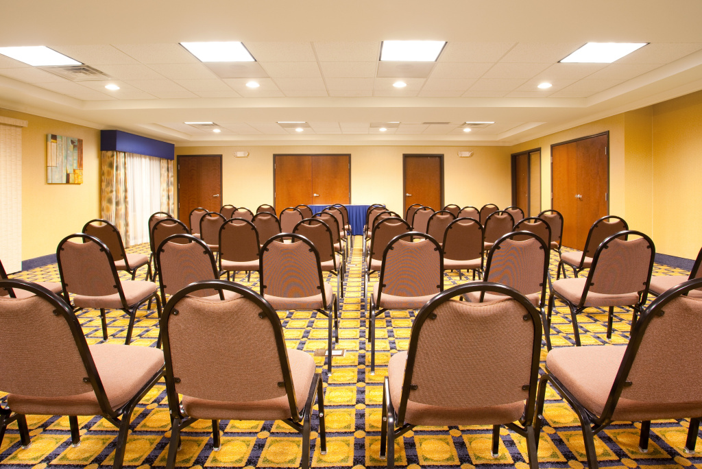 Holiday Inn Express Hotel & Suites Chicago South Lansing by IHG - Général