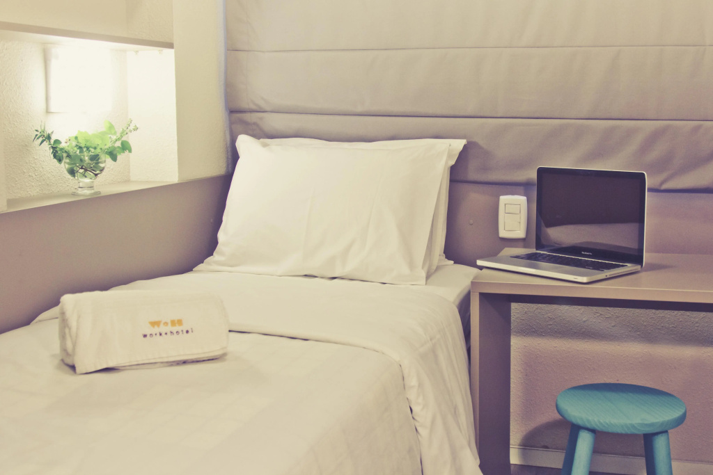 Work Hotel — 3