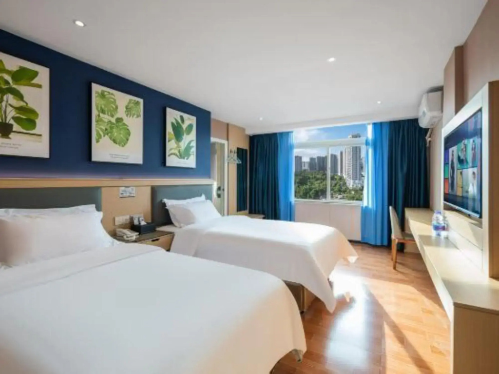 Hotel photo 8