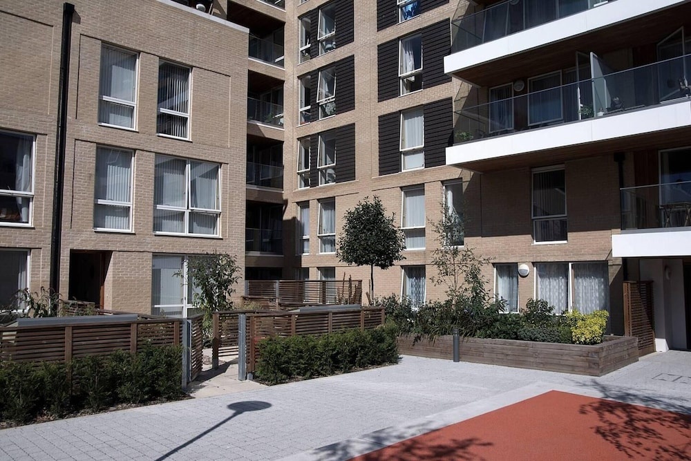 East Central London - Sleeps 6 - Pet Friendly