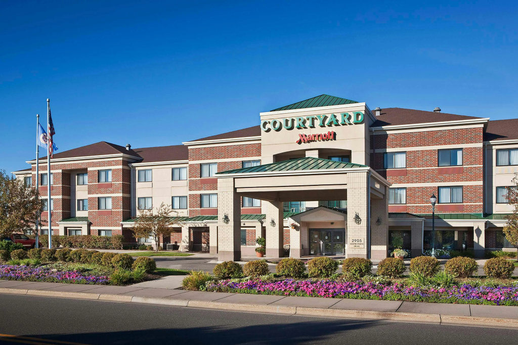 Courtyard Minneapolis St. Paul/Roseville by Marriott