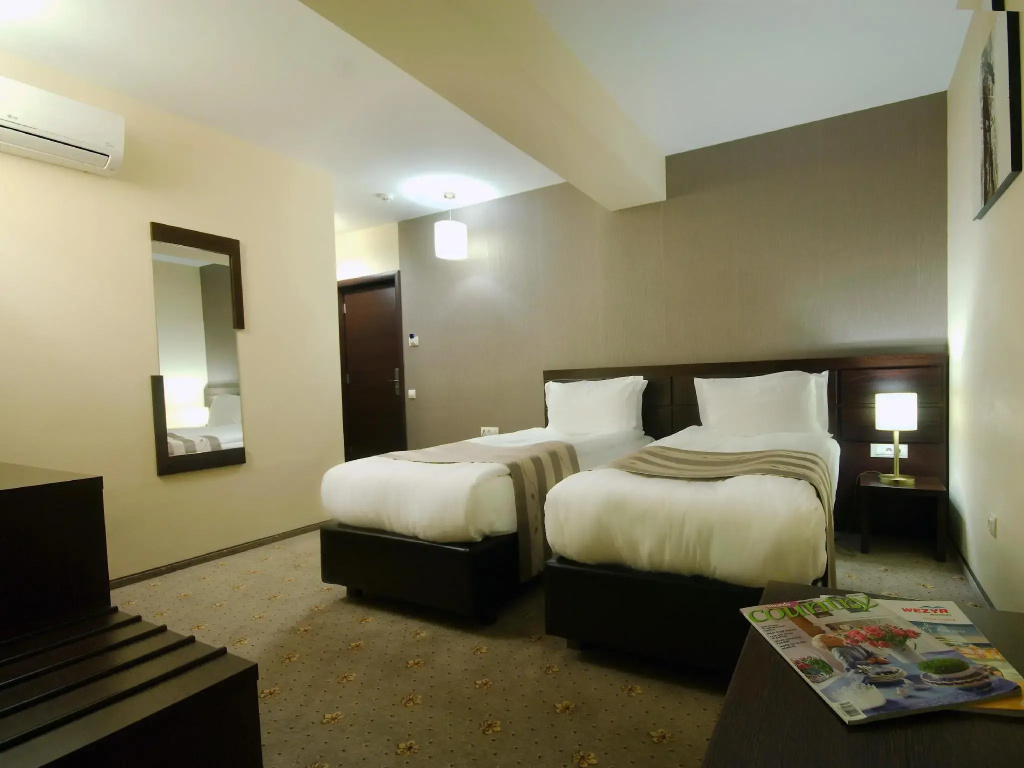 Golden Time Hotel - Chambres