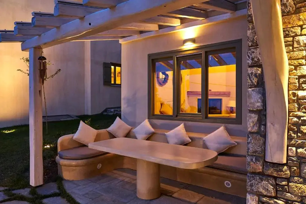 3 Bedrooms Villa