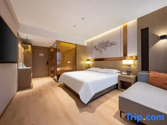 Deluxe Double room (full double bed)