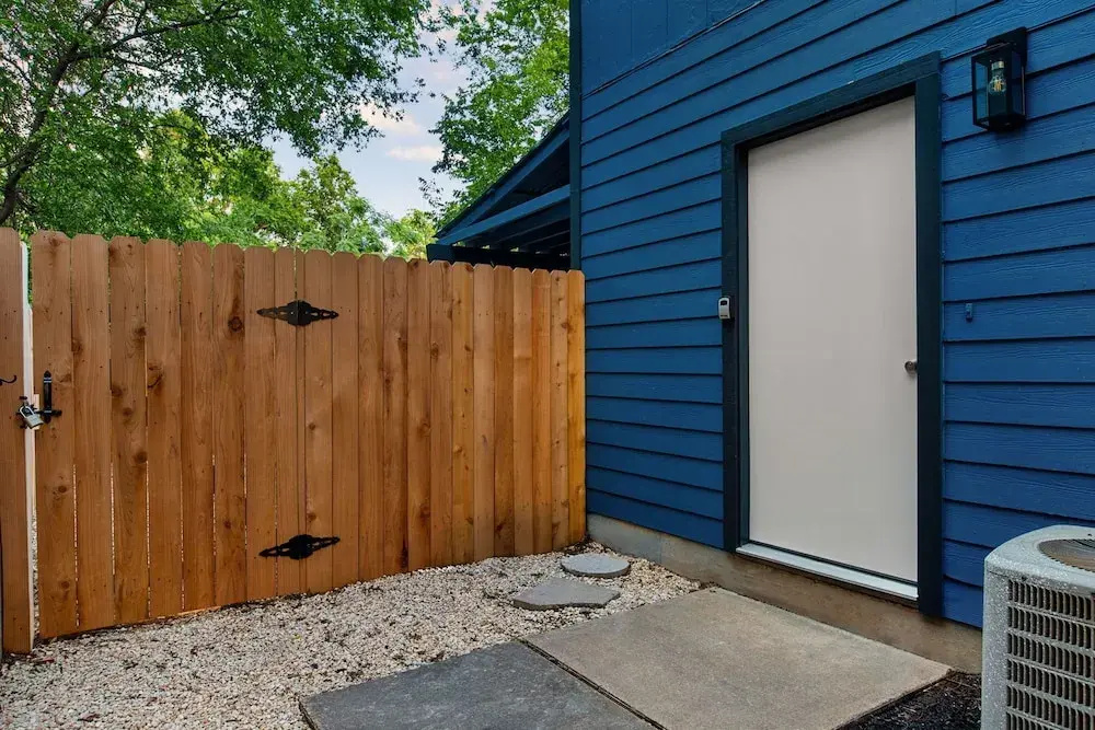 Posh & Serene 2BR w Private Patio