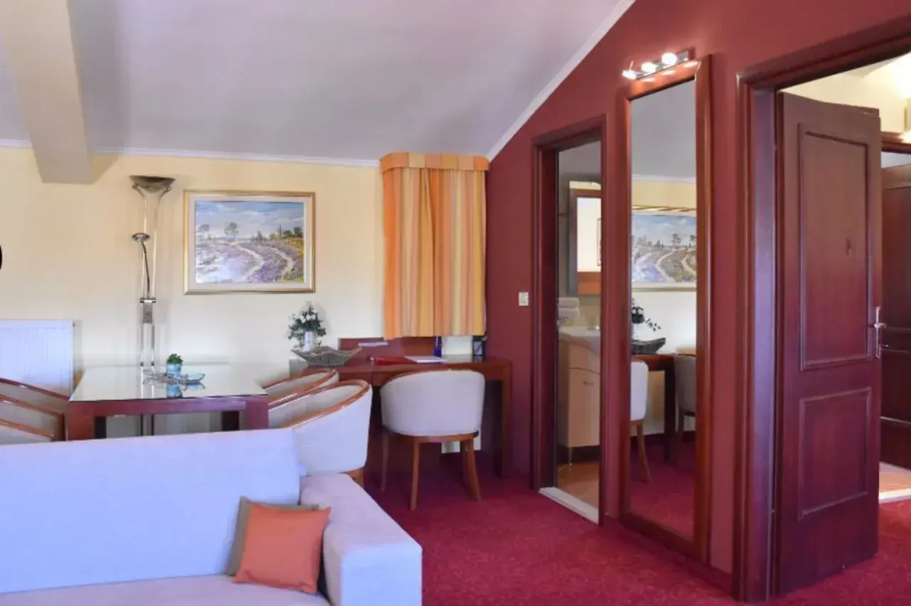 Hotel photo 18