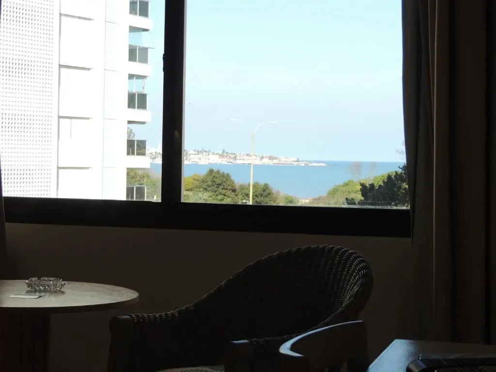 Superior Double room with sea view (full double bed)