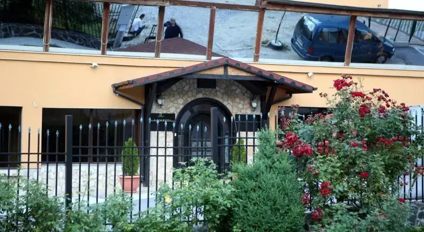 Hotel Teheran