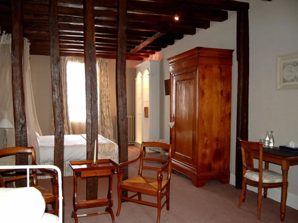 Voir la photo 4 — Logis Hôtel Restaurant Le Cheval Blanc