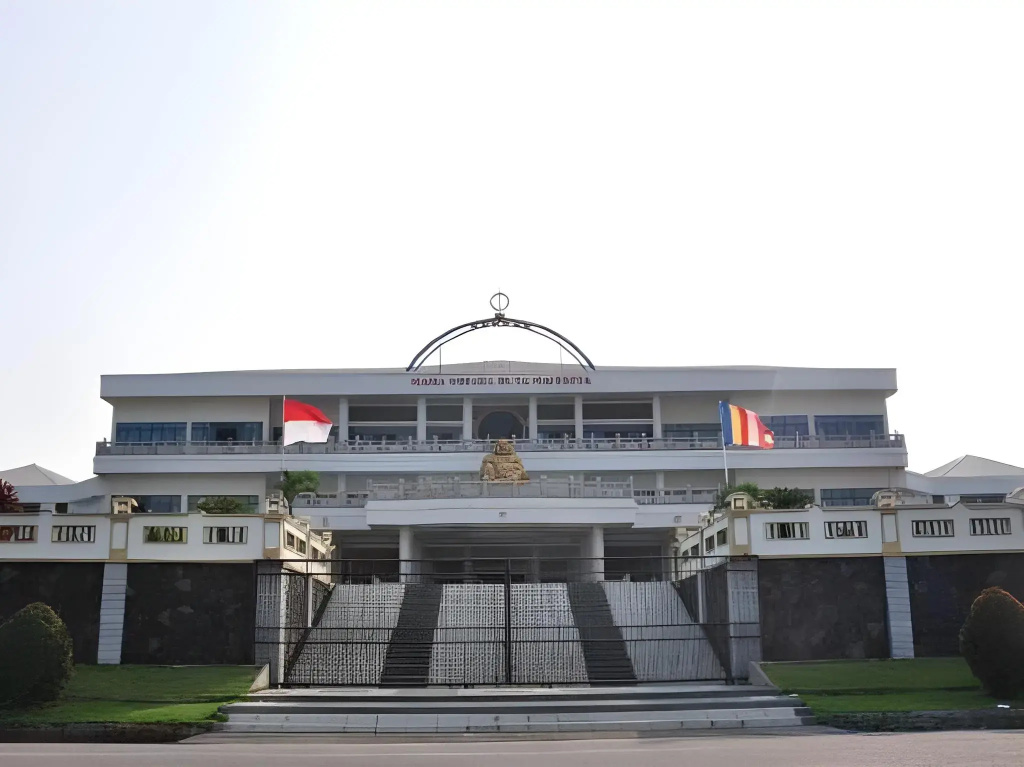 Lovina Inn Hotel Batam