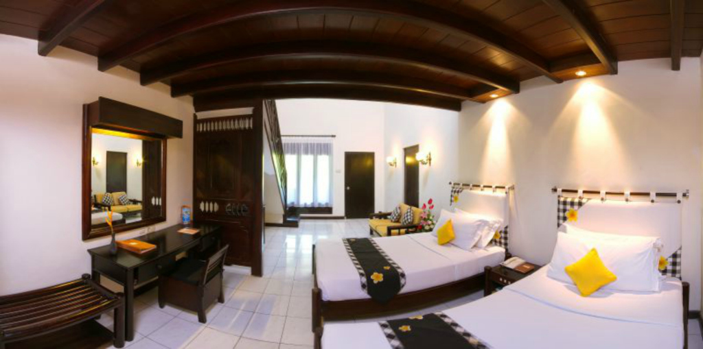 Legian Beach Hotel