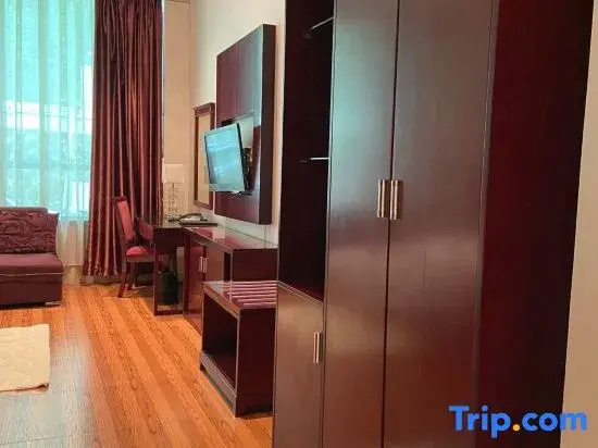 Executive Double room (full double bed)