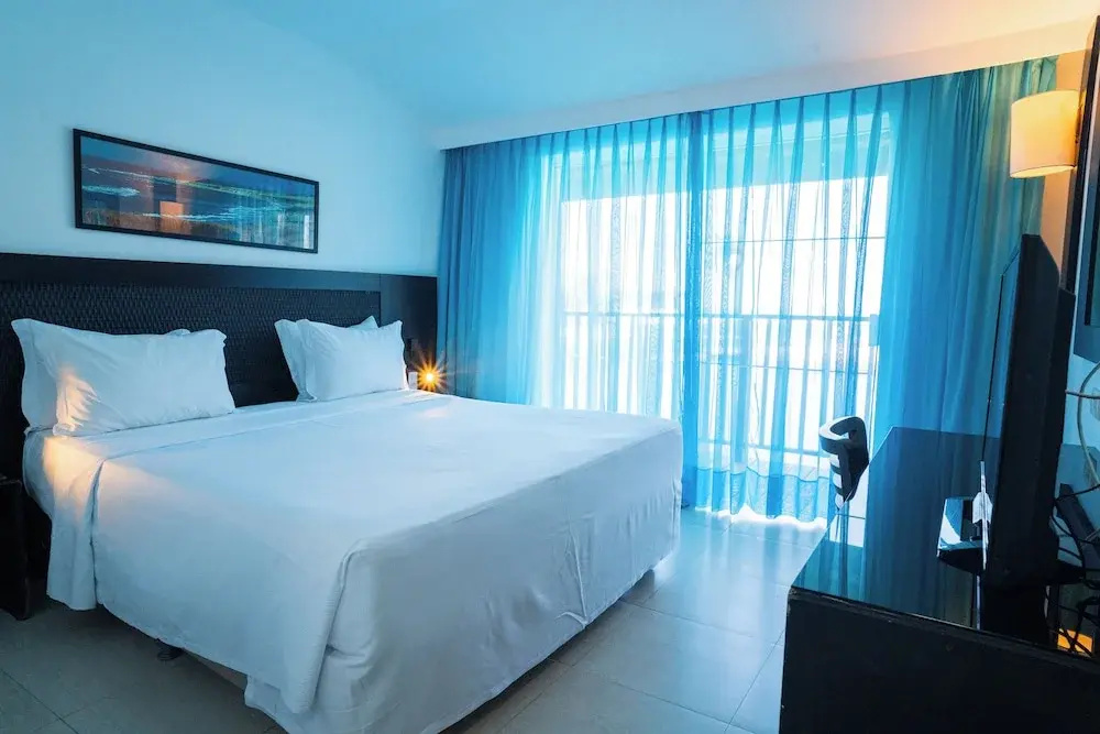 Dom Pedro Laguna Beach Resort & Golf by WAM Experience - Chambres