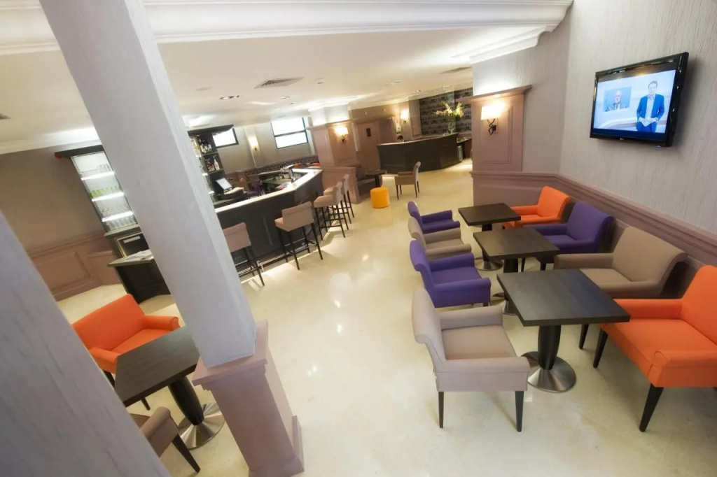 The Originals City, Hôtel Astoria Vatican, Lourdes - Général