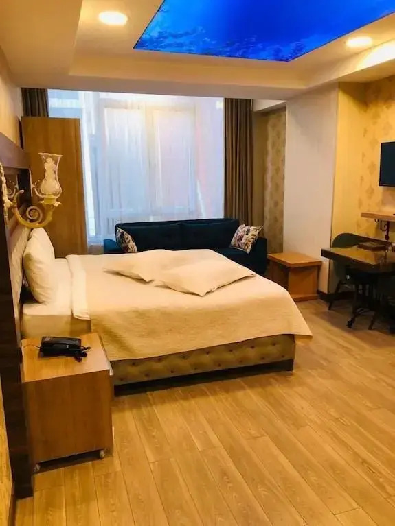 Macit Gold Suit — фото 6